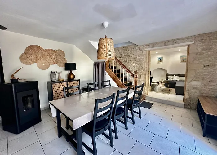 Halte Lutine - Maison Chaleureuse En Pierres 度假居 *