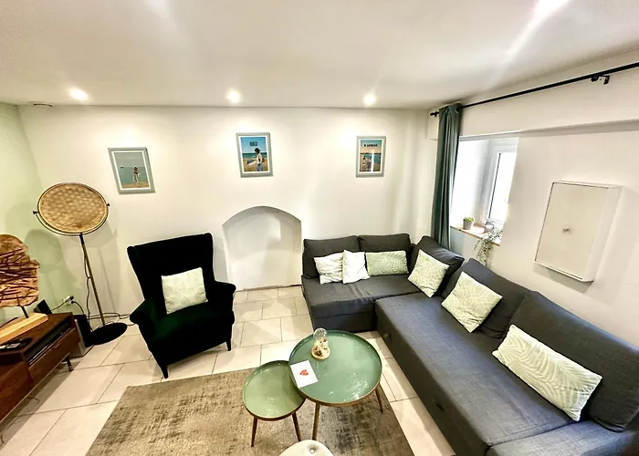 Halte Lutine - Maison Chaleureuse En Pierres *