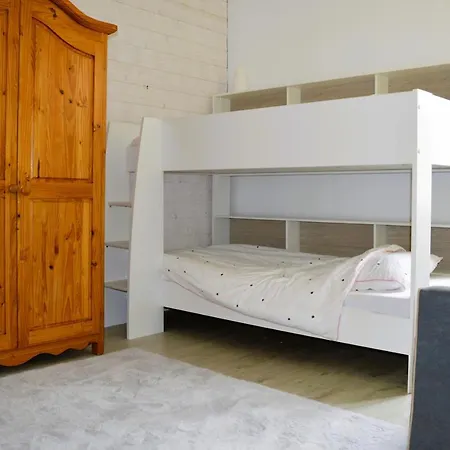 Halte Lutine - Maison Chaleureuse En Pierres *