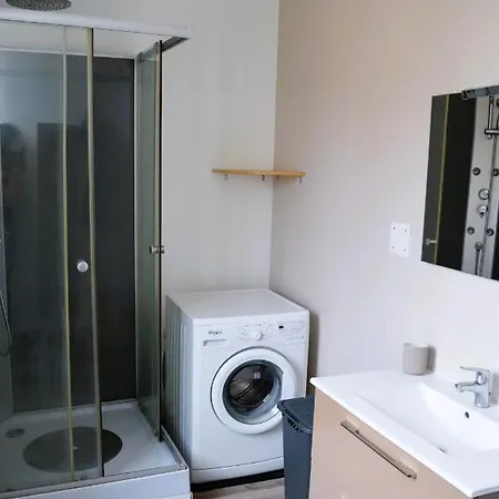 Halte Lutine - Maison Chaleureuse En Pierres *