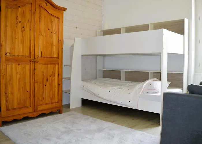 Halte Lutine - Maison Chaleureuse En Pierres *